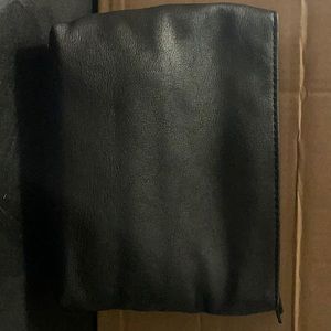 Black small organizer